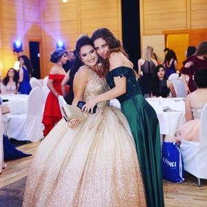 Meet your Posher, Melisa